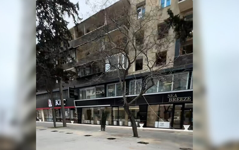 Bakının mərkəzindəki bu binalar sökülür - Fotolar