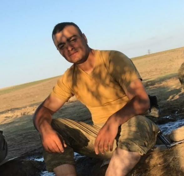 Vətən Müharibəsində ayağını itirən qazimiz: "Əsir düşmək əvəzinə özünü məhv etmək tapşırılmışdı bizə" - FOTO