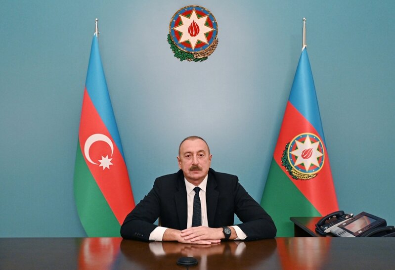 İlham Əliyev konfrans iştirakçılarına müraciət etdi