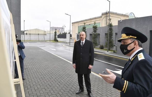 İlham Əliyev Baş Prokurorluğun yeni inzibati binasının açılışında iştirak etdi - YENİLƏNİB + FOTO/VİDEO