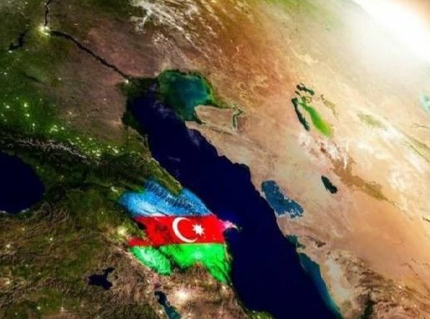 Dünyada yeni günəş doğur - Azərbaycan Cənub və Şimal arasında körpüyə çevrilir