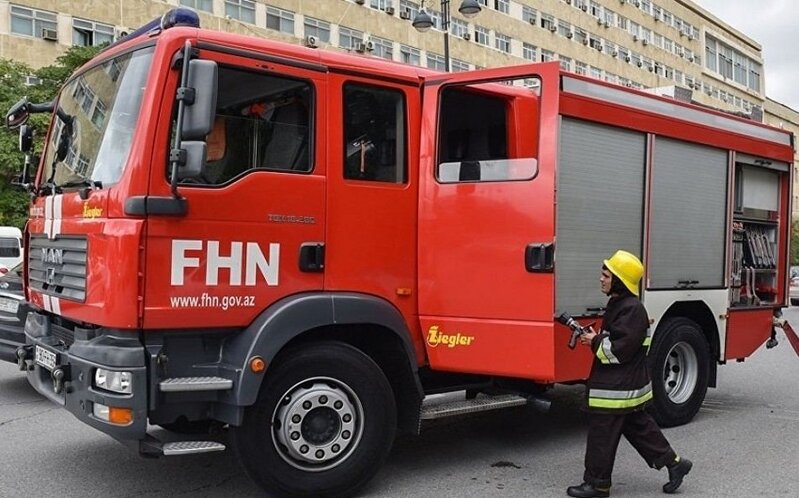 Bakıda yaşayış binasında yanğın olub