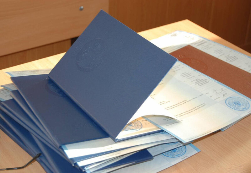 Diplomlarla bağlı qaydalar təsdiqləndi