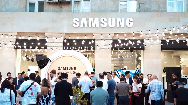 Baku Electronics və SAMSUNG yeni mağazasının açılışını etdi