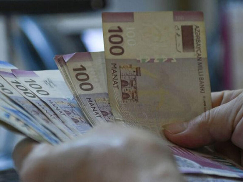 Azərbaycanda orta aylıq maaş artdı - Amma