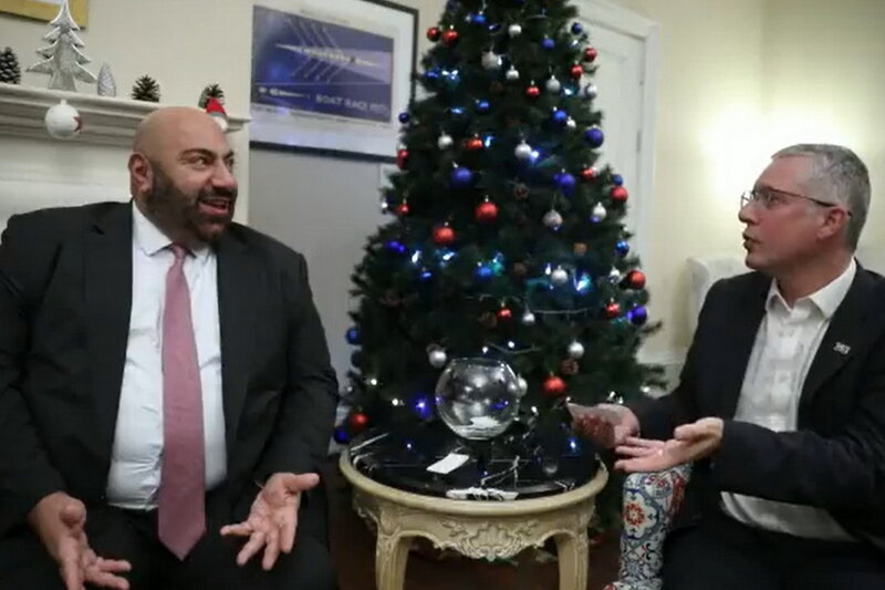 Azərbaycan və türk dillərindəki kəlmələr ingilis diplomatları təəccübləndirdi - VİDEO