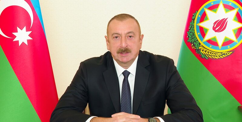 Prezident İlham Əliyev monteneqrolu həmkarını təbrik edib