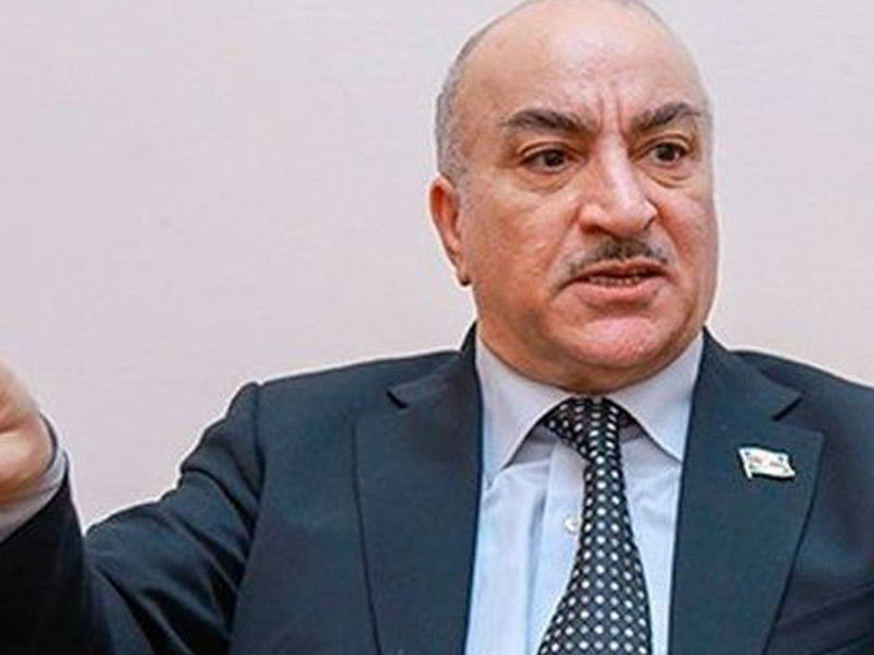 Millət vəkilindən farssayağı rəqs edən kişilərə: 