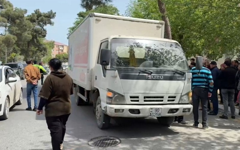 Sumqayıtda yük avtomobili piyadanı vuraraq ÖLDÜRDÜ