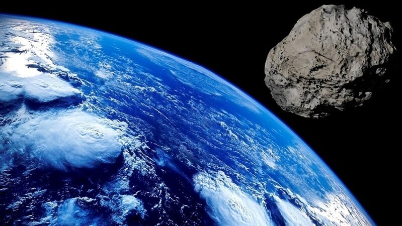 Yerə Xeops piramidasından böyük asteroid yaxınlaşır - FOTO