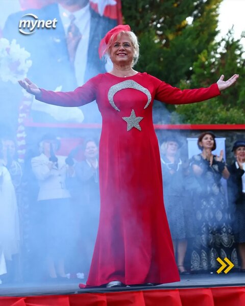 Türkiyə Cümhuriyyətinin 102-ci ildönümü münasibətilə keçirilən dəfilədən - FOTOLAR