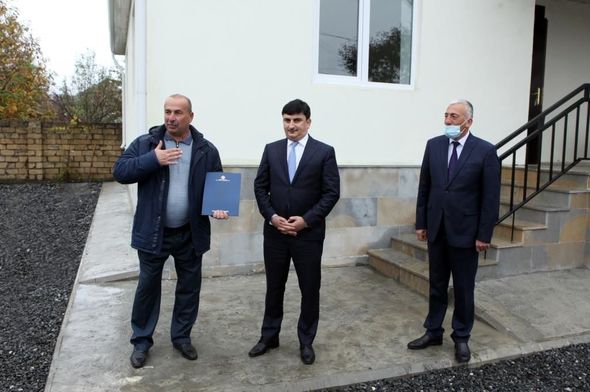 Şəhid ailələrinə və Qarabağ müharibəsi əlillərinə daha 35 fərdi ev təqdim edildi