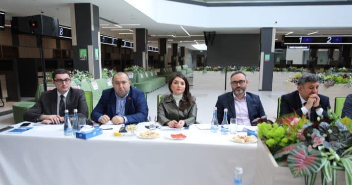 Nazir Sahil Babayev media rəhbərləri ilə görüşdü - FOTOLAR