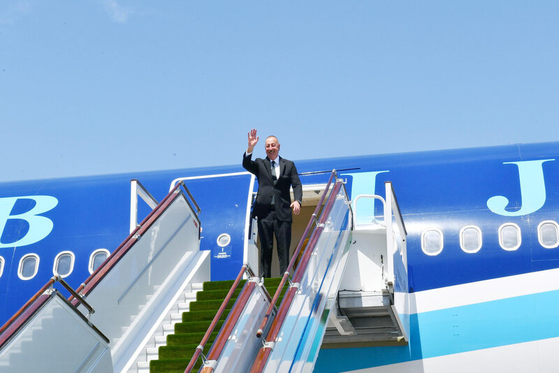 Prezident İlham Əliyevin Rumıniyaya işgüzar səfəri başa çatdı