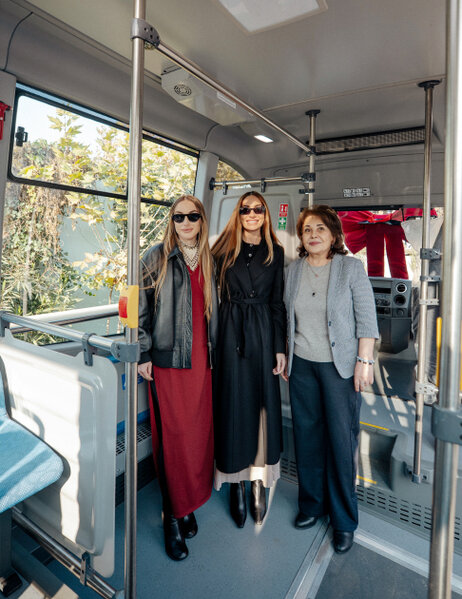 Təmiz Dünya' sığınacağında uşaqlar üçün bayram şənliyi təşkil olunub - FOTOLAR