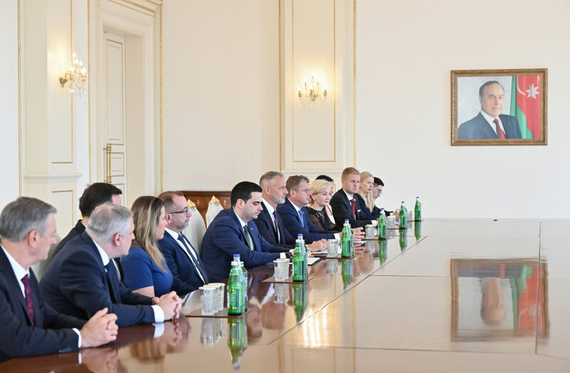 İlham Əliyev Slovakiya Milli Şurasının sədrini qəbul etdi - FOTOLAR