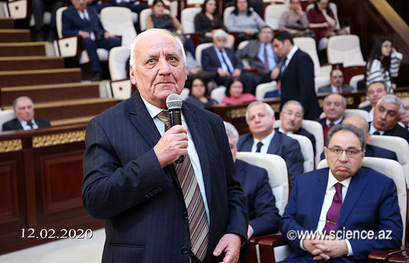 AMEA-da İqtisadiyyat naziri Mikayıl Cabbarovla görüş keçirilib - FOTO