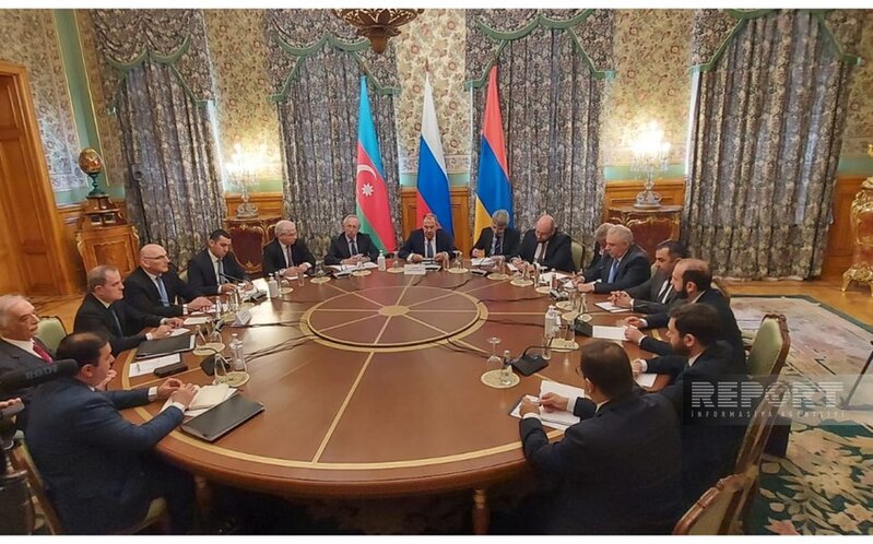 XİN başçılarının Moskva görüşü başa çatdı - YENİLƏNİB