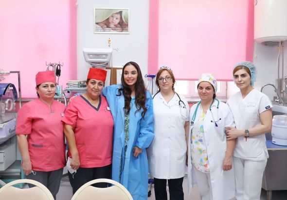 Leyla Əliyeva 3 nömrəli Şəhər Klinik Xəstəxanasının doğum şöbəsində olub - FOTO