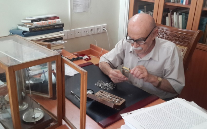 Azərbaycanda tanınmış professor vəfat edib - FOTO