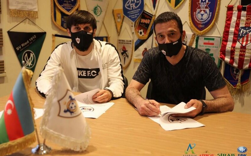 "Qarabağ" daha bir futbolçu ilə müqavilə imzaladı - FOTO