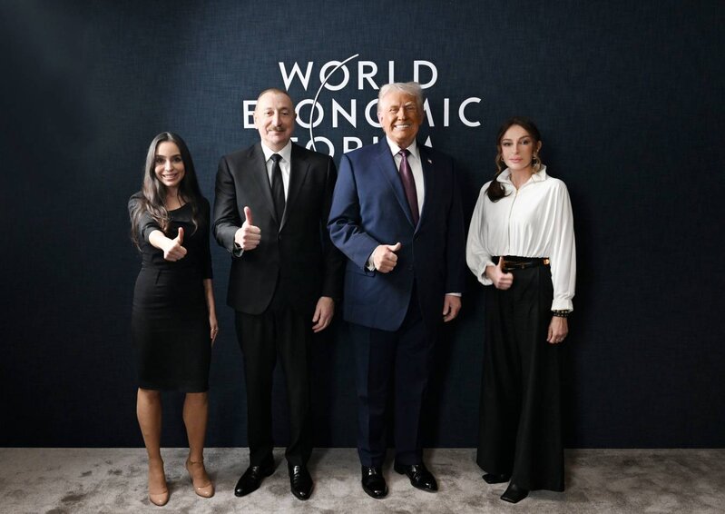 İlham Əliyevlə Donald Trampın görüşü olub - FOTOLAR