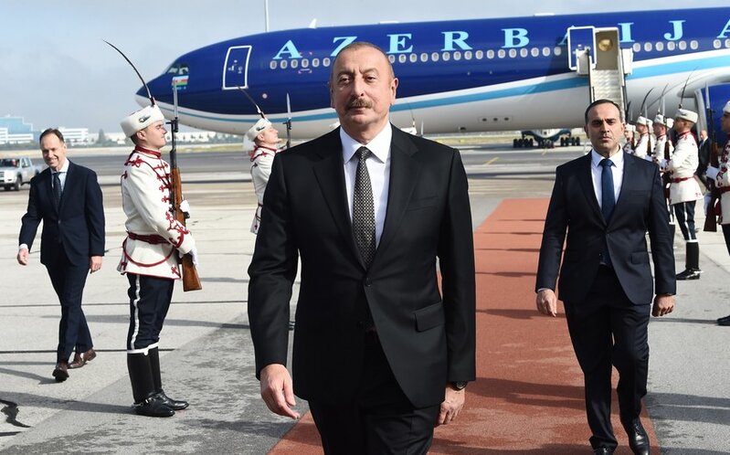 Sofiyada İlham Əliyevin rəsmi qarşılanma mərasimi oldu