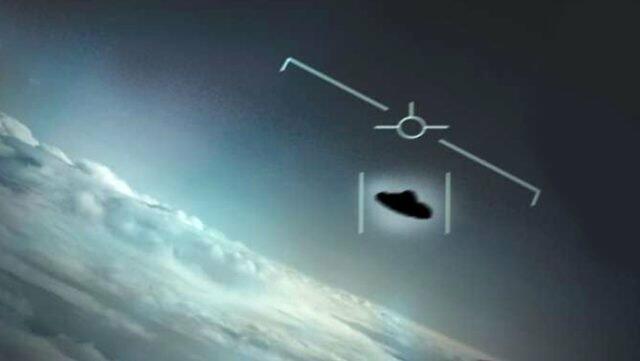 Pentaqonun yaydığı UFO görüntülərinin SİRRİ AÇILDI - FOTOLAR