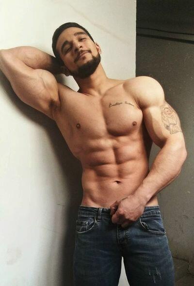 Bakıda fitnes müəllimi iş başında öldü - FOTOLAR