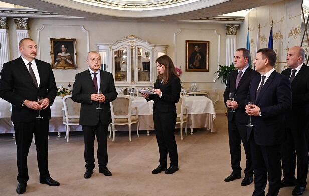İlham Əliyevin şərəfinə nahar verildi - FOTO