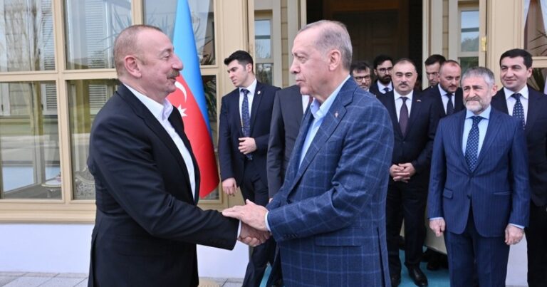 İlham Əliyevi Türkiyəyə aparan SƏBƏBLƏR: Görüşün PƏRDƏARXASI ilə bağlı İLGİNC AÇIQLAMA