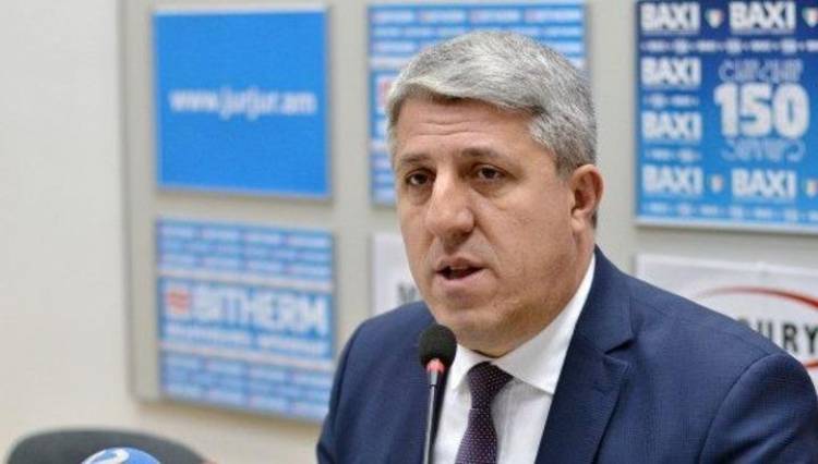 İran Bakıdakı səfirini niyə dəyişir? - Voskanyan