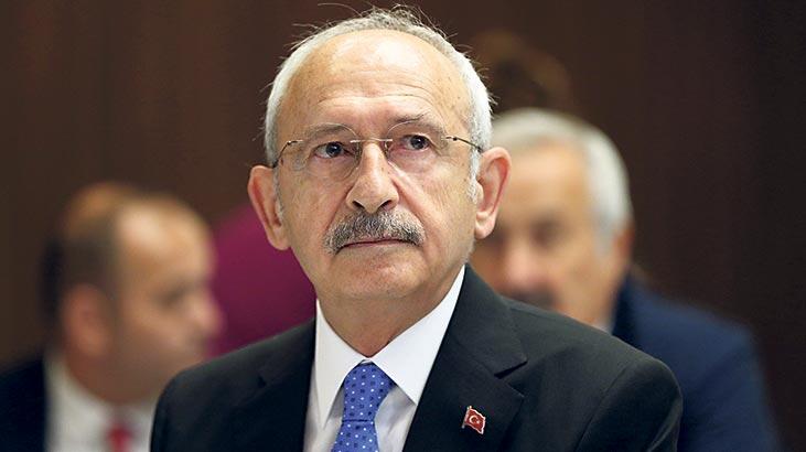 Kılıçdaroğlunun müavini istefa verdi - FOTO