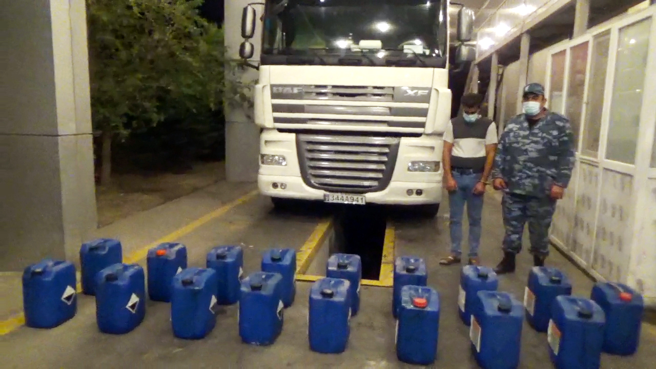 Avstriyaya "kişmiş" aparırdılar, 281 kq heroinlə saxlanıldılar - VİDEO