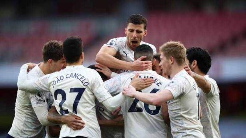 "Manchester Siti" səfərdə "Arsenal"ı MƏĞLUB ETDİ