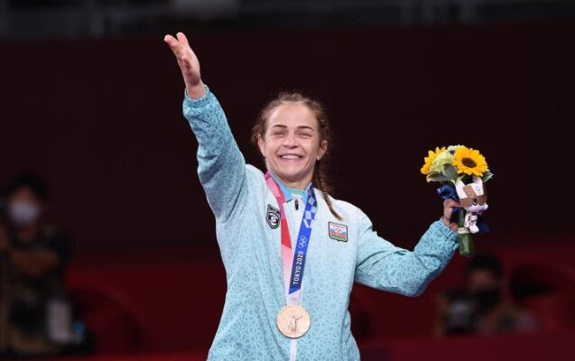 Mariya Stadnikin Olimpiya medalı OĞURLANDI