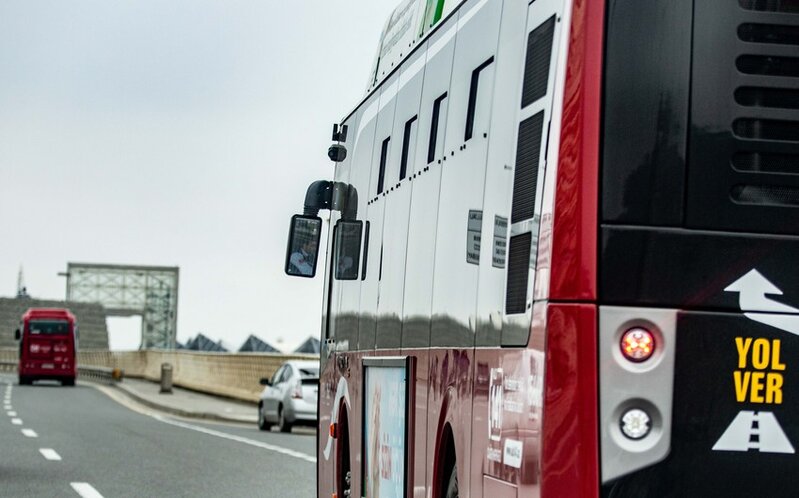 Avtobusda kişi infarkt keçirib ÖLDÜ