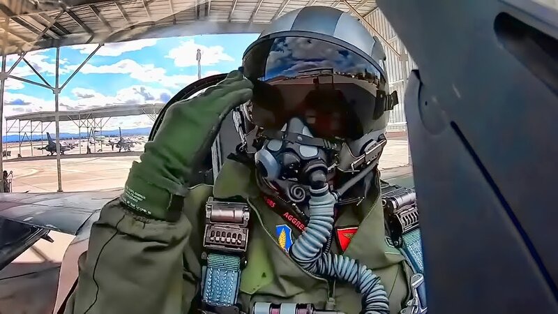 Ukrayna 30 min dollar maaşla pilot AXTARIR