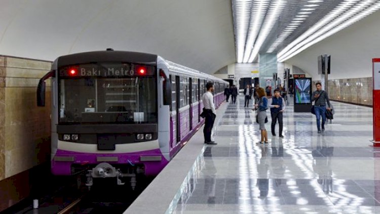 Bakı metrosunda problem yarandı, vaqonlar boşaldıldı