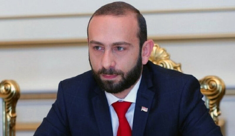 Ararat Mirzoyan Ceyhun Bayramovla görüşmək üçün Tbilisiyə gəldi - FOTO