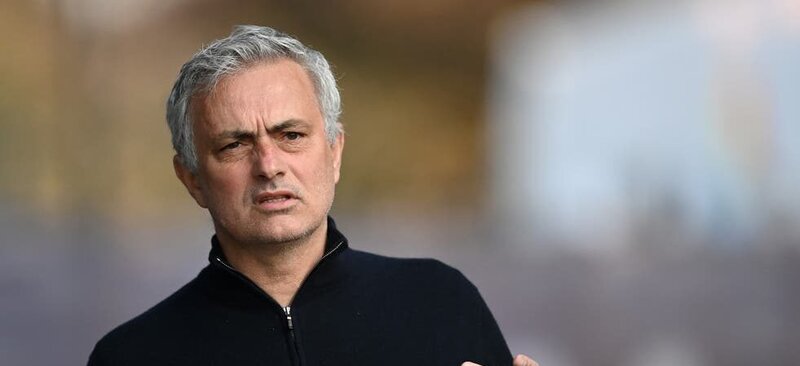 Mourinyo yeni ildən stadionlara buraxılmayacaq
