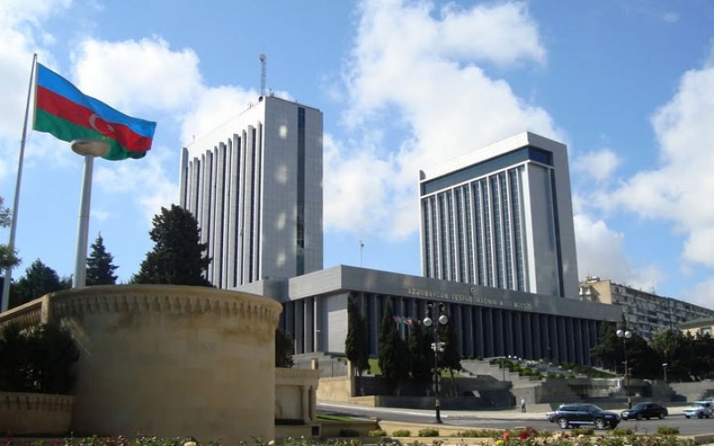 Azərbaycan və İsveçrədə diplomatların ailə üzvlərinin qarşılıqlı işləmək qaydası müəyyənləşir