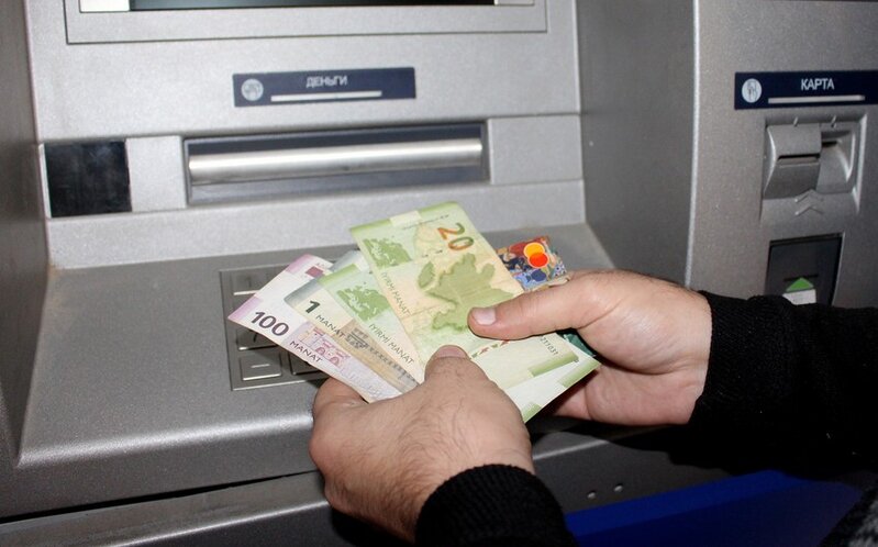 Minimum pensiya əməkhaqqının 75‒80 %-ində SAXLANILACAQ