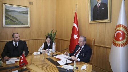 SON DƏQİQƏ!  Ukrayna Ali Radası 