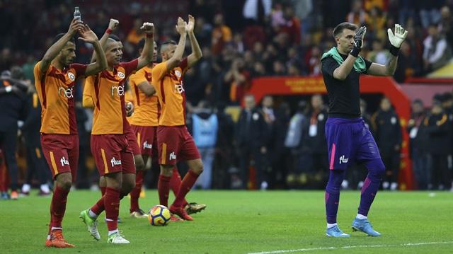 Lider məğlub oldu, "Qalatasaray"dan növbəti qələbə