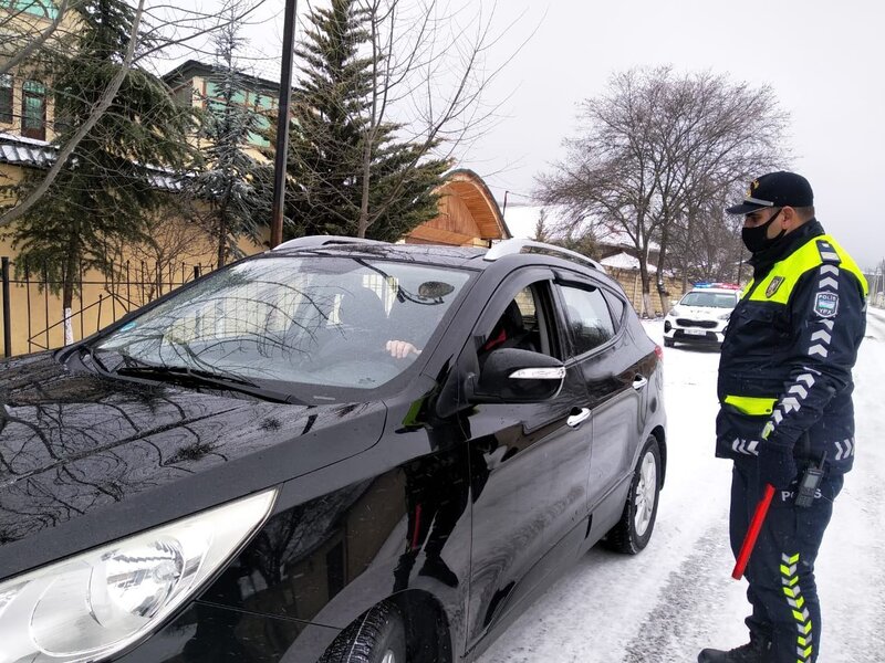 Qar yağması ilə əlaqədar Quba polisi gücləndirilmiş rejimə keçib - FOTO