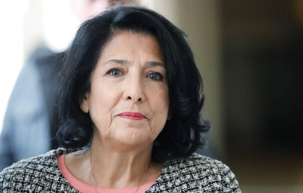 Zurabişvili: "Gürcüstanla Azərbaycan arasında liman sahəsindəki sıx münasibətlər iki ölkənin gələcək inkişafı üçün imkanlar yaradır"