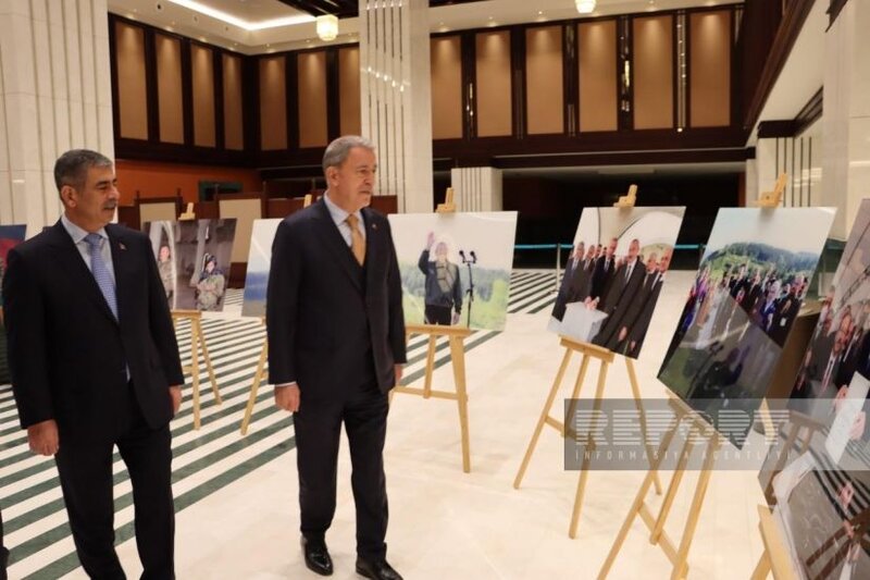 Türkiyə Prezident Administrasiyasında Azərbaycan Prezidenti ilə bağlı fotosərgi nümayiş olundu - FOTOLAR