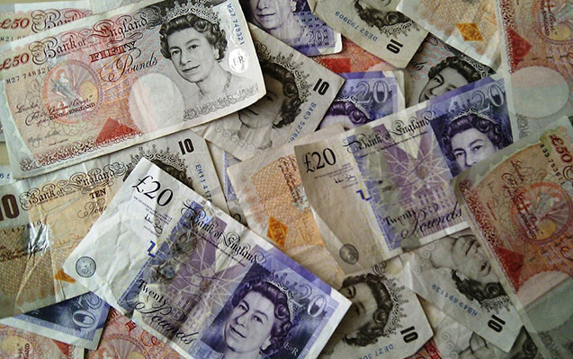 Britaniyada dövlət borclanması sentyabrda 23 milyard dollara çatıb