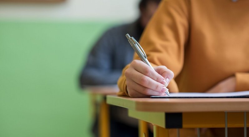 Universitetdən xaric və bərpa olunmanın hüquqi əsasları formalaşdırılır